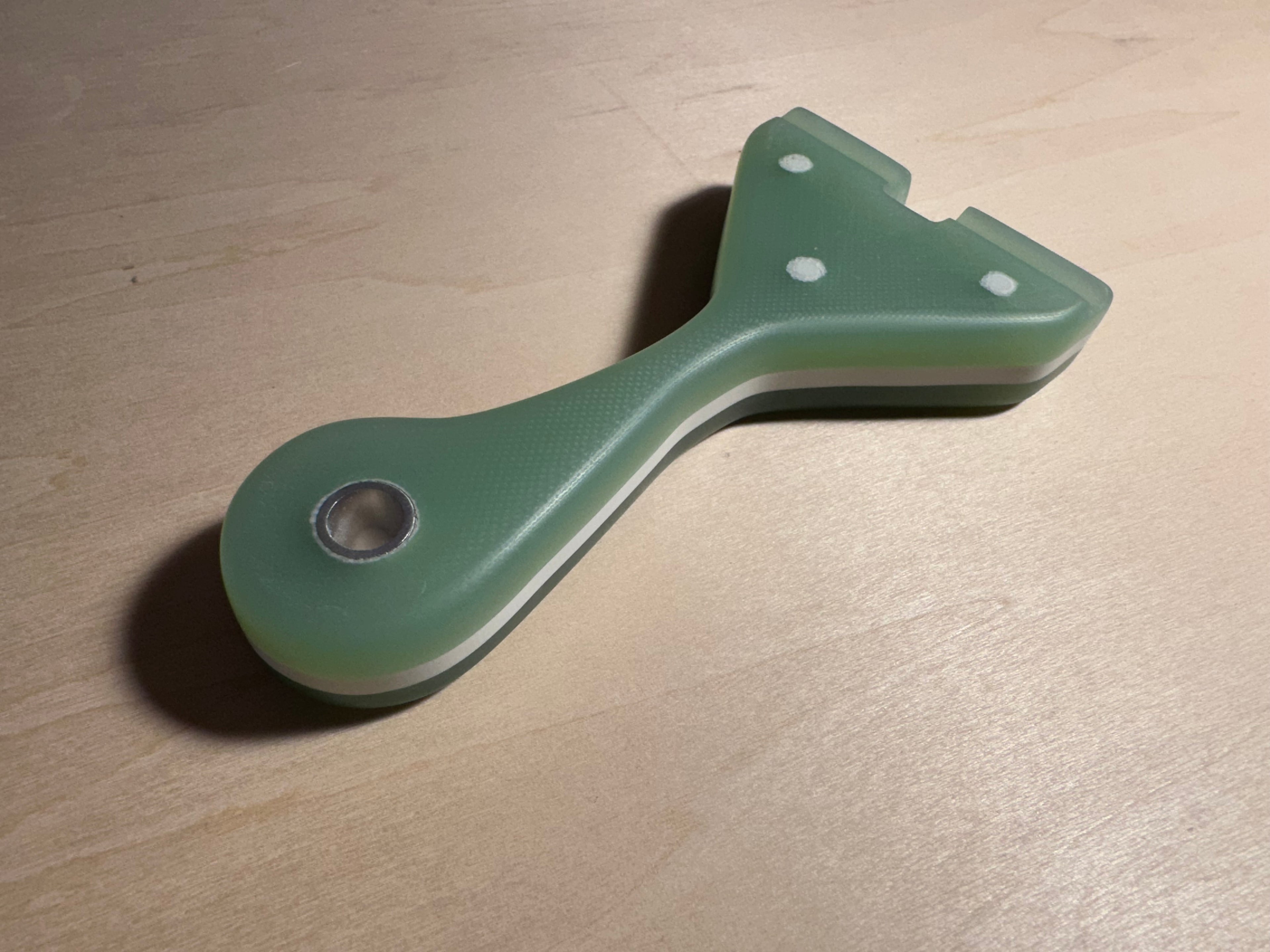 Crooked Pickle (Jade/White)