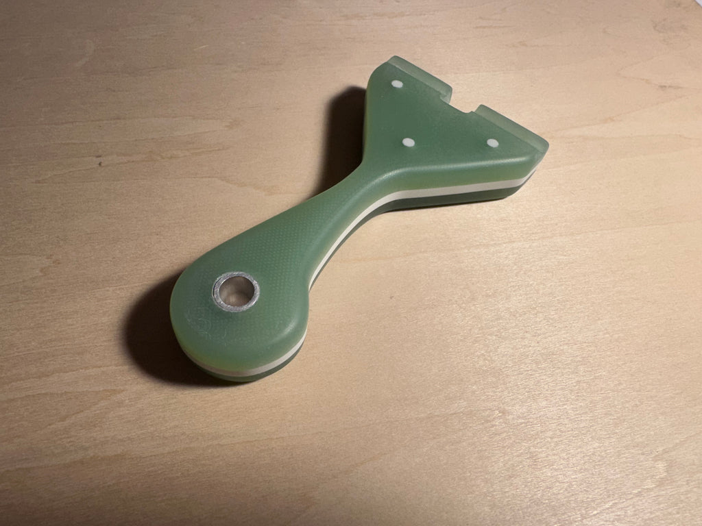 Crooked Pickle (Jade/White)